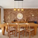 Morning Glory 2 Bedroom Апартаменты Кальета