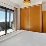 Morning Glory 2 Bedroom Апартаменты Кальета