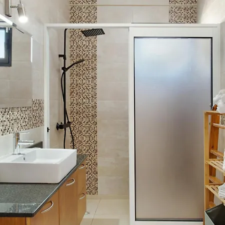 Morning Glory 2 Bedroom *