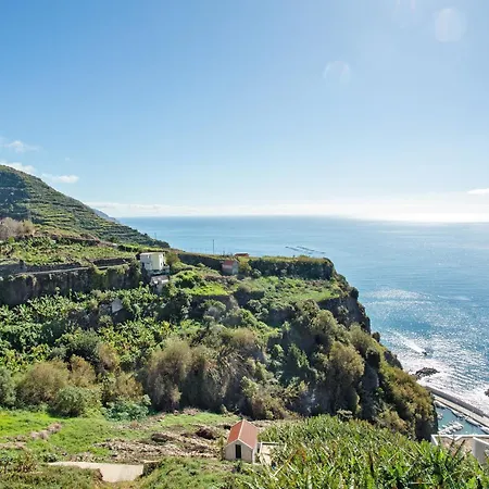 Morning Glory 2 Bedroom Apartment